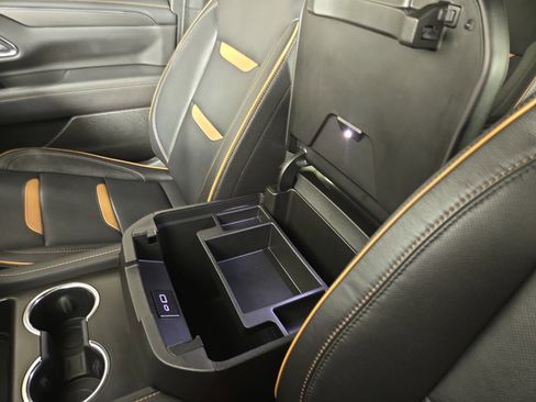 Certified 2023 GMC Yukon XL AT4 AWD/4WD image 29