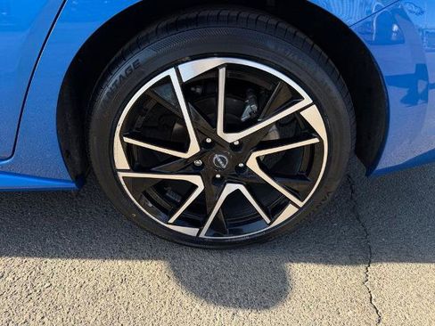 Certified 2024 Nissan Sentra SR FWD image 9