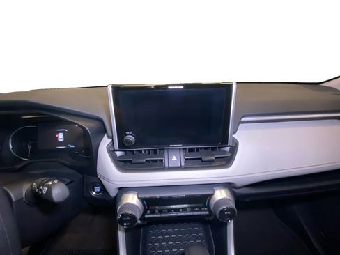 Certified 2025 Toyota RAV4 XLE image 10