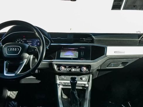 Used 2020 Audi Q3 2.0T Premium w/ Convenience Package image 12