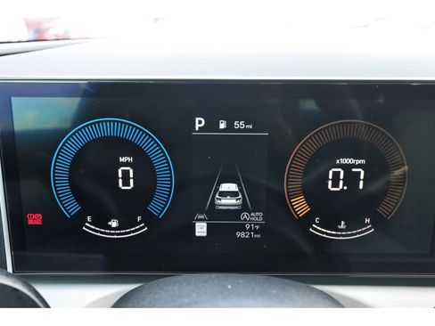 Certified 2025 Hyundai Tucson SEL FWD image 16