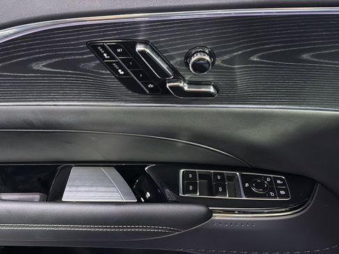 Used 2024 Cadillac Lyriq Luxury RWD image 37