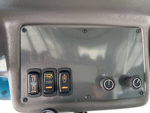 Used 2022 Mercedes-Benz Sprinter 3500 image 36