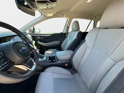 Certified 2025 Subaru Outback Premium w/ Popular Package #1A image 23