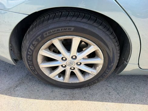Used 2011 Toyota Camry XLE w/ SE/XLE Extra-Value Pkg FWD image 30