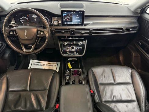 Used 2022 Lincoln Corsair AWD w/ Premium Package image 37