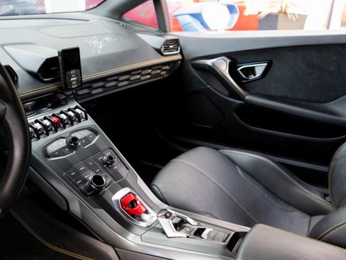 Used 2016 Lamborghini Huracan LP 580-2 RWD image 24