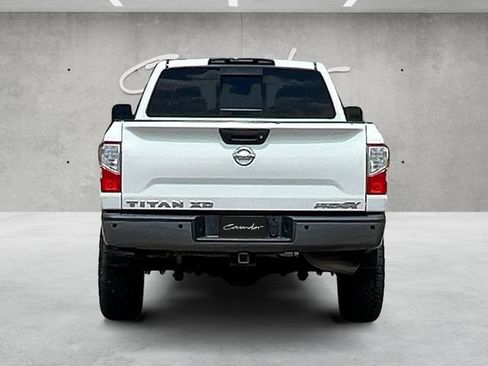 Used 2017 Nissan Titan PRO-4X w/ Pro-4x Convenience Package AWD/4WD image 15