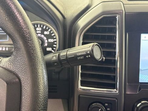 Used 2016 Ford F150 XLT w/ Equipment Group 302A Luxury AWD/4WD image 25