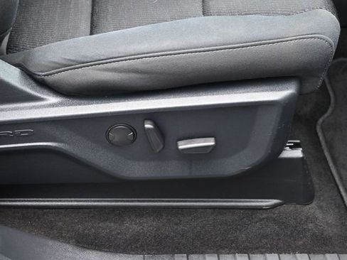 Used 2022 Ford F150 XLT w/ Equipment Group 302A High image 36