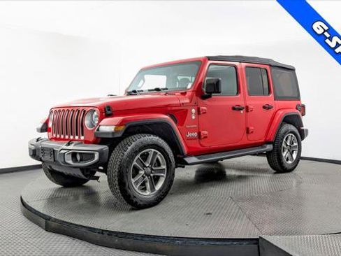 Used 2018 Jeep Wrangler Unlimited Sahara image 2