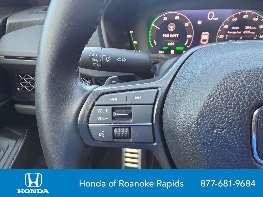 Certified 2025 Honda Accord Sport image 25