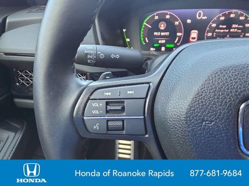 Certified 2025 Honda Accord Sport image 25