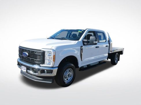 Used 2023 Ford F250 XL w/ Snow Plow Prep Package AWD/4WD image 8