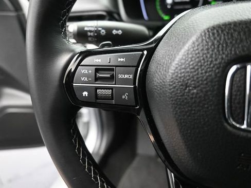 Certified 2025 Honda Civic Sport image 6