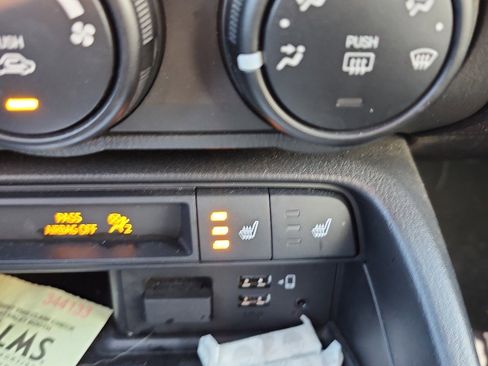 Used 2021 MAZDA MX-5 Miata RF Club image 19