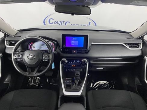 Certified 2023 Toyota RAV4 LE AWD/4WD image 12