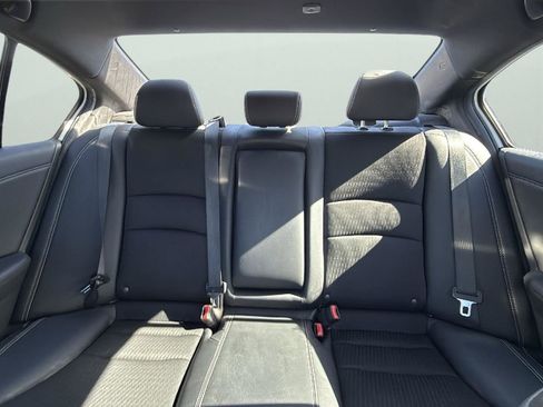 Used 2017 Honda Accord Sport image 25