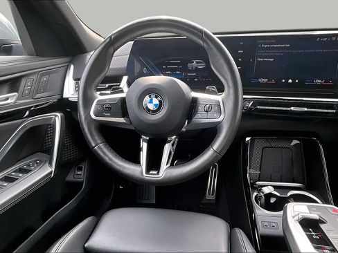 Certified 2025 BMW X2 xDrive28i w/ M Sport Package AWD/4WD image 5