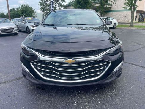 Used 2024 Chevrolet Malibu LS FWD image 2