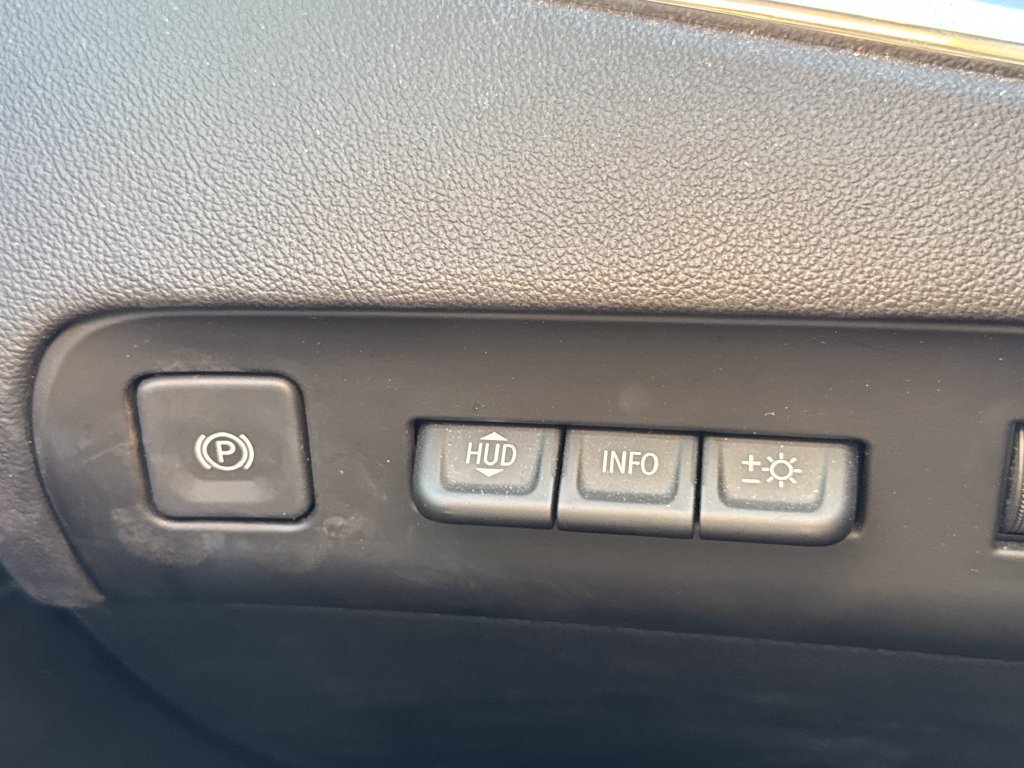 Used 2022 Buick Enclave Premium FWD image 26