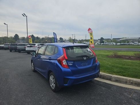 Used 2017 Honda Fit LX image 2