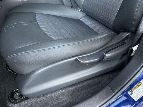Certified 2025 Nissan Leaf S FWD image 13