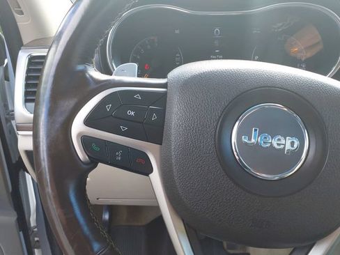 Used 2014 Jeep Grand Cherokee Overland AWD/4WD image 20
