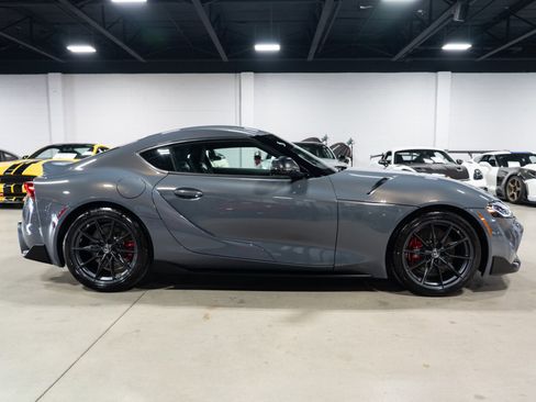 Used 2024 Toyota Supra image 9