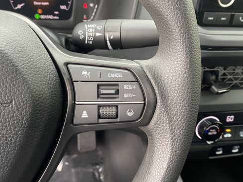 Used 2025 Honda Accord LX image 27