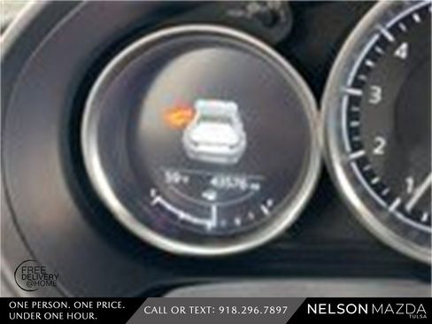 Used 2018 MAZDA MX-5 Miata RF Grand Touring image 24