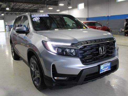 Used 2023 Honda Passport EX-L image 4