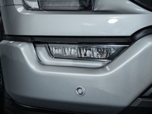 Certified 2023 Ford F150 Lariat w/ Equipment Group 502A High image 10