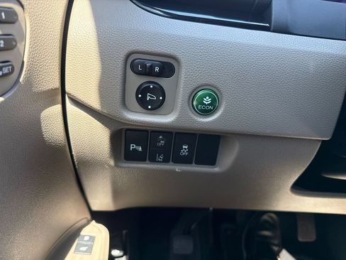 Used 2020 Honda Pilot Touring image 30