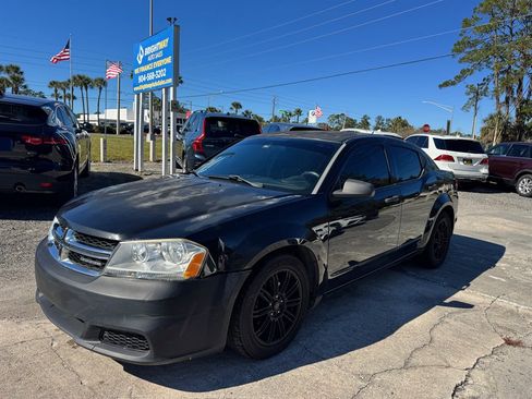 Used 2011 Dodge Avenger Express image 1