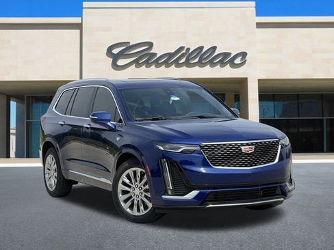 New 2025 Cadillac XT6 Premium Luxury w/ Technology Package image 2