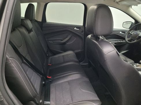 Used 2016 Ford Escape SE w/ SE Chrome Package FWD image 19