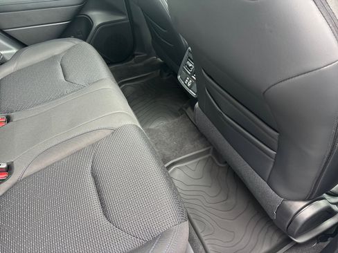 New 2026 Subaru Forester Premium image 38