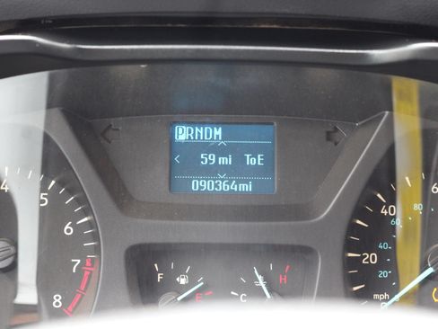 Used 2015 Ford Transit 350 XLT RWD image 15