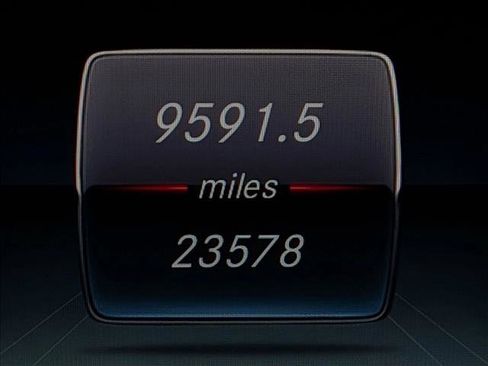 Used 2022 Mercedes-Benz G 550 image 9