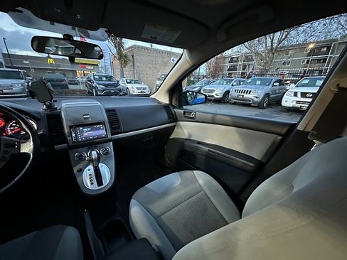 Used 2012 Nissan Sentra 2.0 SR w/ Special Edition Pkg image 16