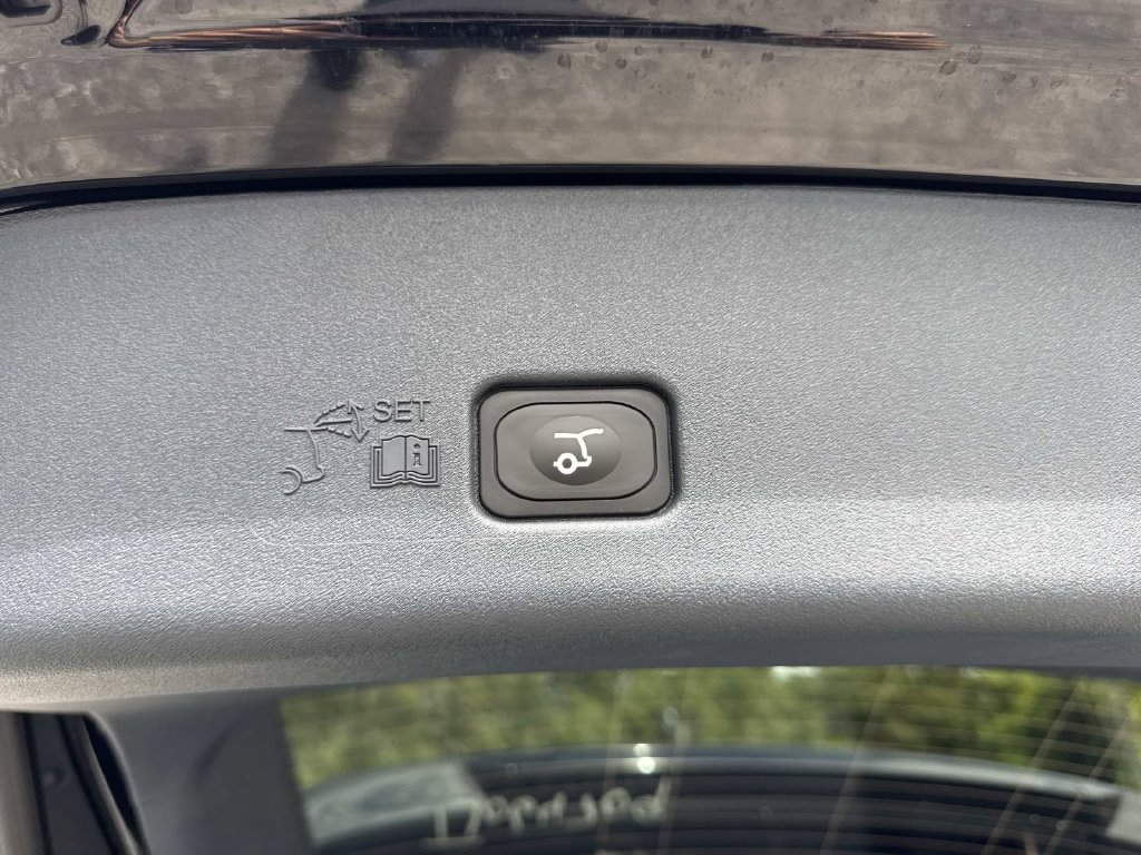 New 2026 Lincoln Nautilus Black Label AWD/4WD image 12
