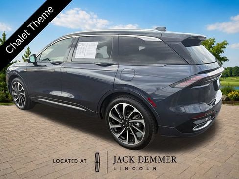Certified 2024 Lincoln Nautilus Black Label AWD/4WD image 4