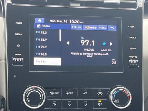 Used 2023 Hyundai Tucson SE image 15