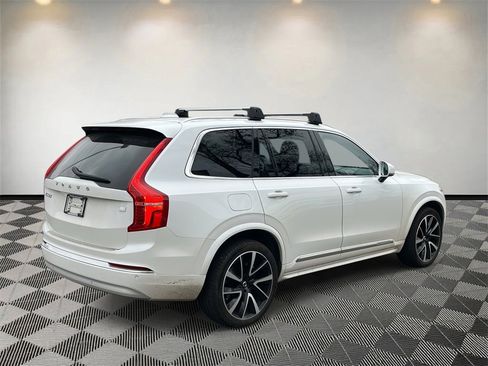 Used 2022 Volvo XC90 T8 Inscription Expression w/ Advanced Package image 3