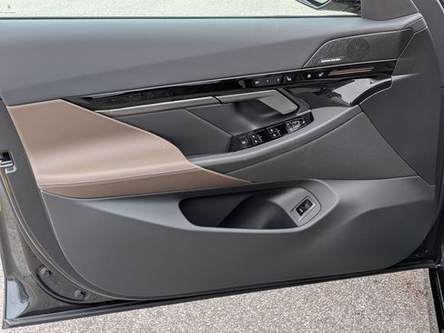 New 2026 BMW 530i w/ M Sport Package image 11