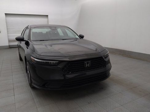 Used 2023 Honda Accord EX image 13