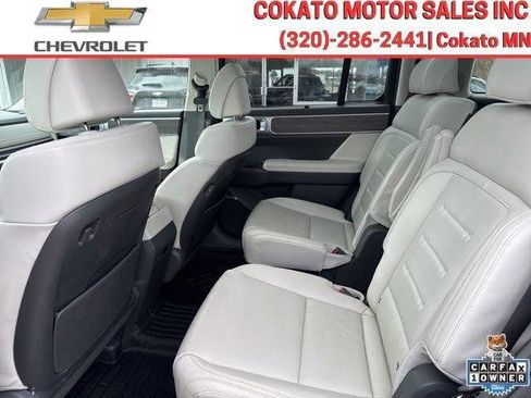 Used 2024 Hyundai Santa Fe Calligraphy image 12