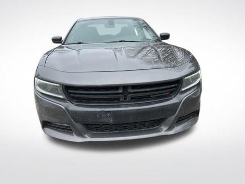 Used 2022 Dodge Charger SXT w/ Blacktop Package image 8