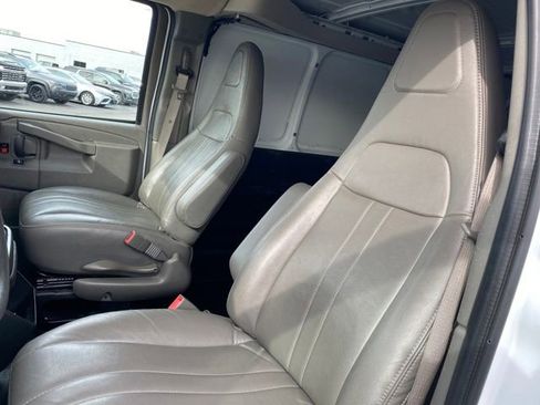Certified 2024 GMC Savana 2500 Extended image 12